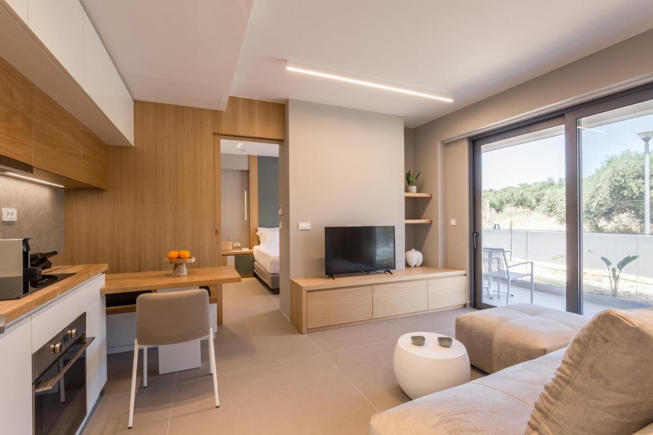 Noemie Luxury Suites Chania  Bagian luar foto