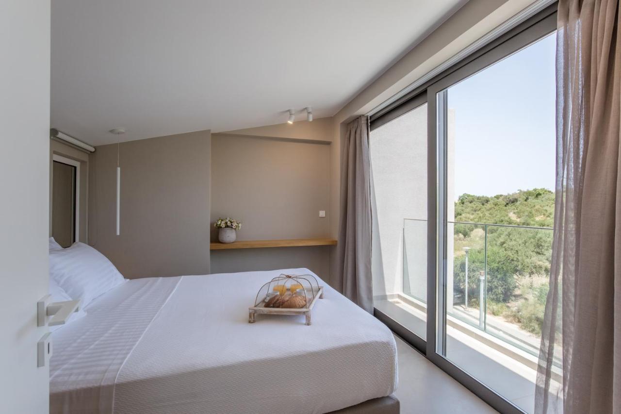 Noemie Luxury Suites Chania  Bagian luar foto